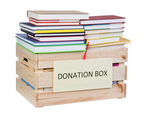 Caja de donaciones de libros aislada sobre fondo blanco — Foto de Stock