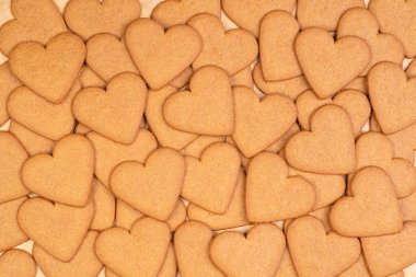 Kupa şeklinde zencefilli kurabiyeler, üst manzara.