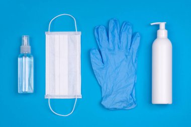 El dezenfektanı, cerrahi maske ve lateks eldivenler gibi virüs enfeksiyonunu önlemek için koruyucu ekipman