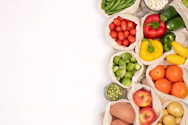 Concepto Cero Residuos Frutas Verduras Bolsas Algodón Reutilizables Ecológicas Vista —  Fotos de Stock