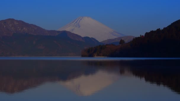 从河口湖结冰的湖上的富士山 2018 — 图库视频影像