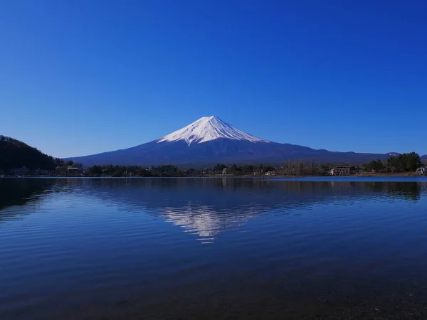 Fuji Céu Azul Claro Ubuyagasaki Lago Kawaguchi Japão 2020 — Fotografia de Stock