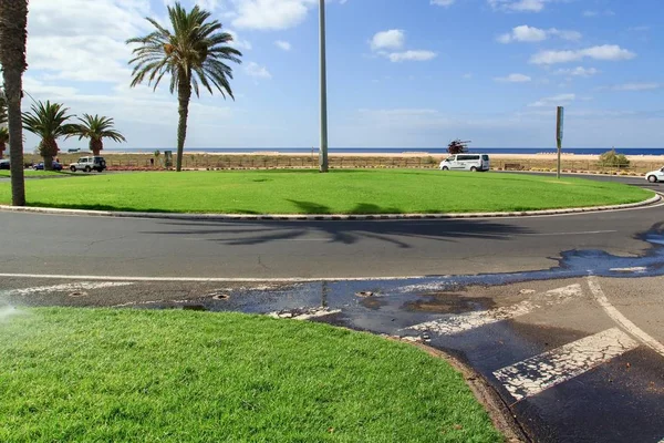 Morro Jable, Fuerteventura / Espanha, 24 de maio de 2017: Vista da rua em Morro Jable, Fuerteventura, Ilhas Canárias — Fotografia de Stock