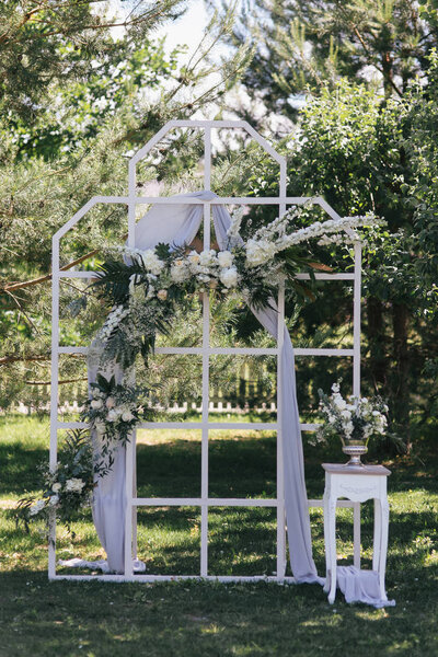 wedding arch
