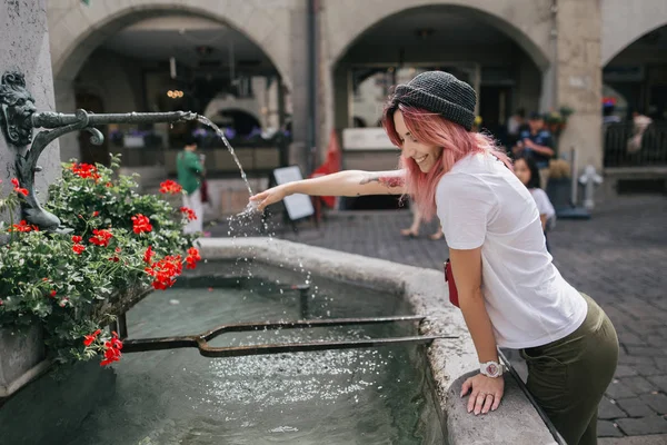 Fuente - foto de stock