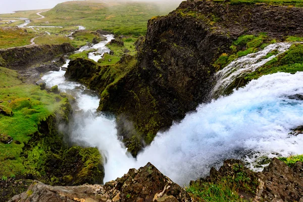 Dynjandi vodopád v západních fjordech Islandu — Stock fotografie