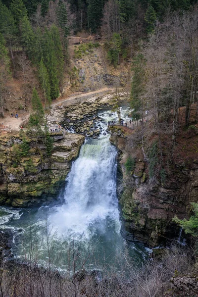 Saut du doubs plus grande cascade de la région du doubs — Photo