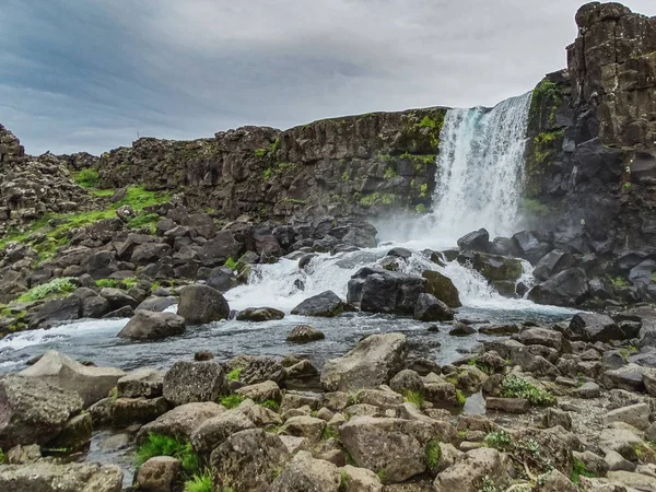 Pingvellir parque nacional iceland agosto uma paisagem maravilhosa — Fotografia de Stock