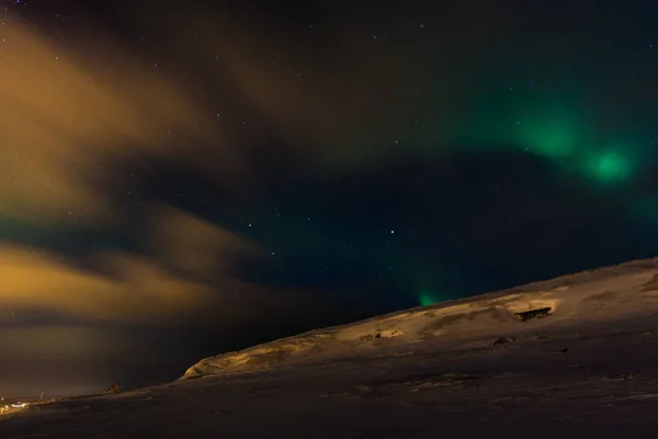 Incredible aurora borealis activity above ekkeroy island — Stock Photo, Image