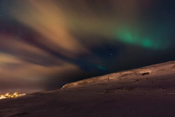 Incredible aurora borealis activity above ekkeroy island — Stock Photo, Image