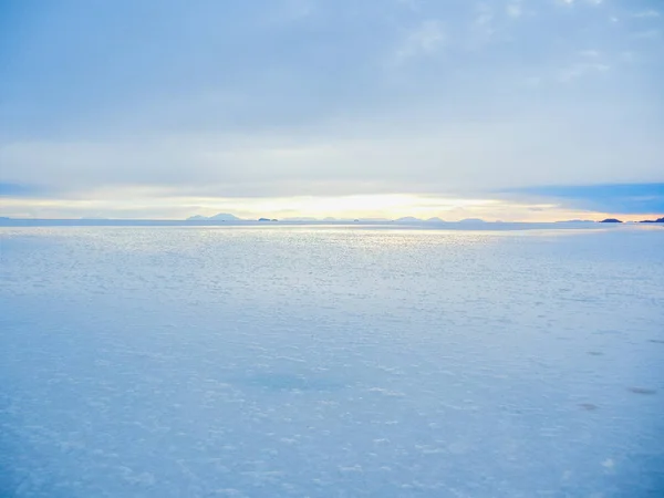 Salar de uyuni só lakás Bolíviában — Stock Fotó