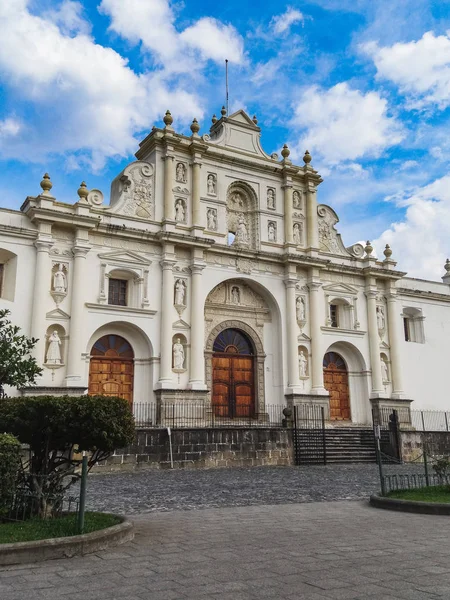 Antigua guatemala san francisco el grande church