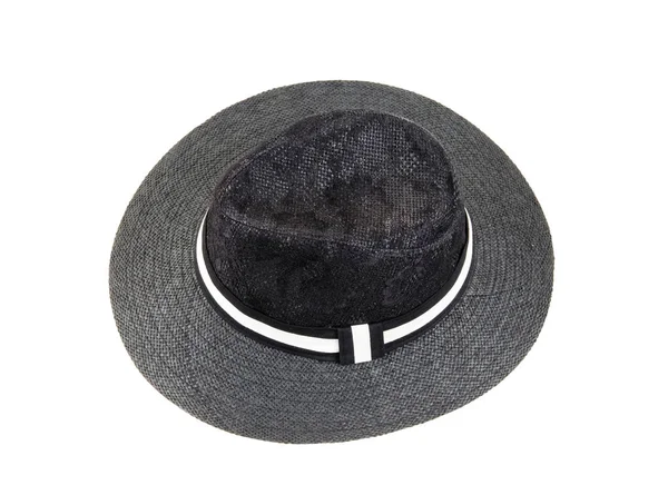Halm svart hatt med vit rand — Stockfoto