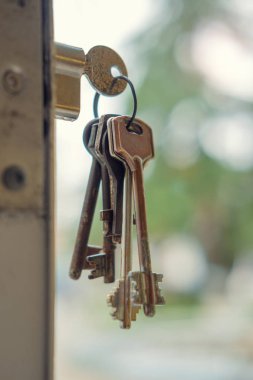 Anahtar deliğindeki anahtar