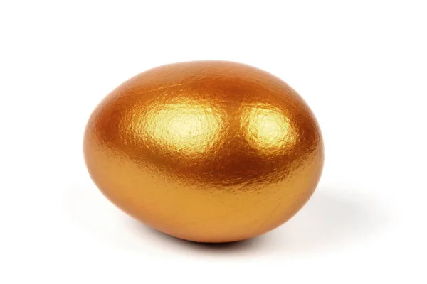 Huevo de Pascua dorado — Foto de Stock