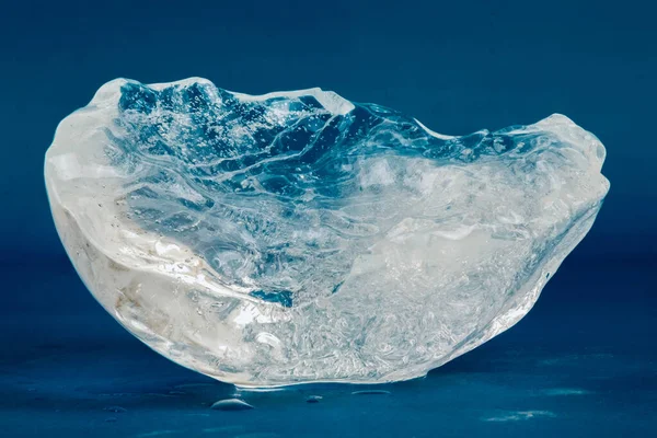 抽象的な形の氷の青の背景 — ストック写真