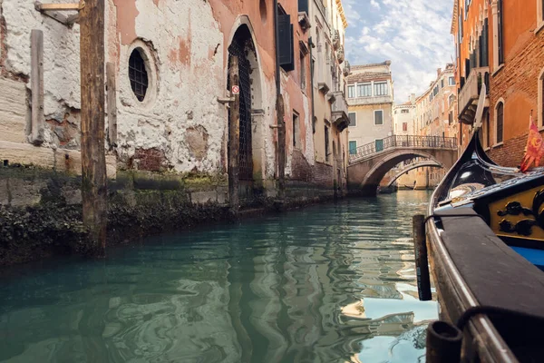 View Venetian Canal Gondola — Stock Photo, Image