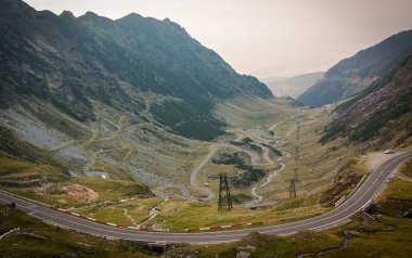 Transfaharas dağ yolu