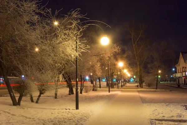 Fußgängerzone Der Abendstadt Licht Der Laternen Winter Dezember Russland Chakassien — Stockfoto