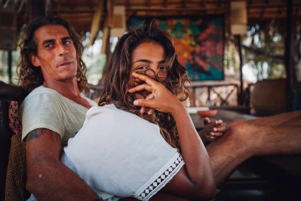 Hint ahşap kulübe aşık çift karışık İtalyan