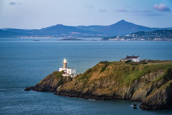 Howth feneri güneş doğmadan önce