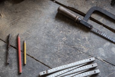 Masada boşaltmak eski araçlar