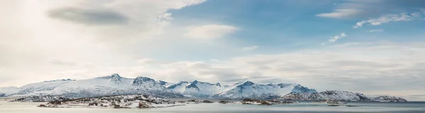 Norvégia hegyei télen — Stock Fotó