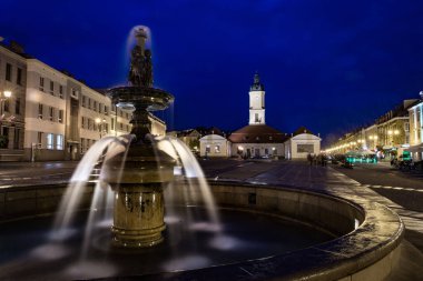 Bialystok Belediye Binası gece