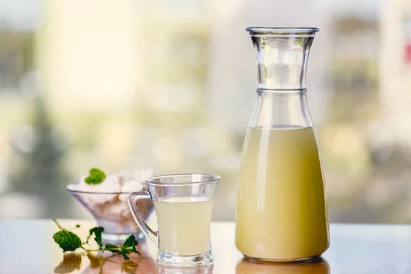 Bardak peynir altı suyu