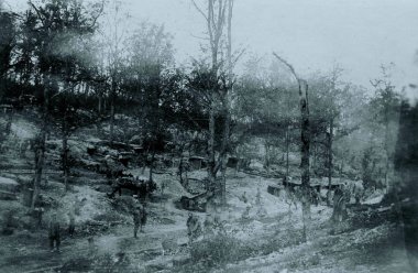 Alan post adlı arkasında el pozisyonu