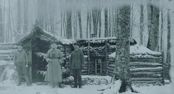 German Soldiers Standing Front Wooden Shelters — Stock Photo, Image