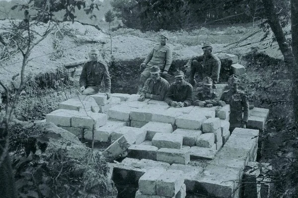 Soldados Austro Húngaros Preparando Base Piedra — Foto de Stock