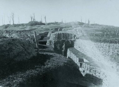 iyi hazırlanmış Alman hendek satır alanları