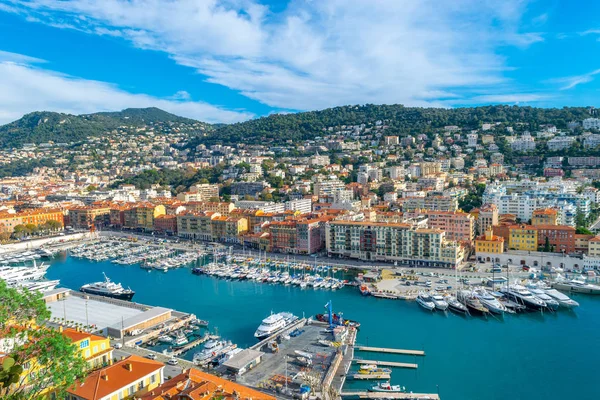 Vista panorâmica do porto da cidade de Nice na França — Fotografia de Stock