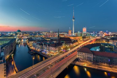 En popüler Berlin panorama görünüm yıldız ile gece