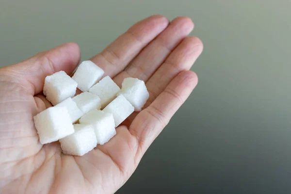 Bílý Cukr Kostky Ruce Nezdravé Stravovací Koncept Sladká Jídla Cukr — Stock fotografie