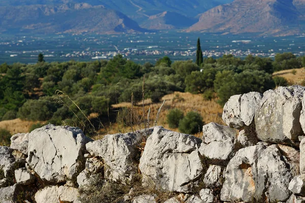 Detalhe das muralhas de fortificação da antiga cidadela de Micenas — Fotografia de Stock