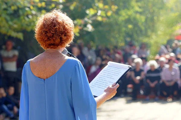 Golan Dryanovo, Stara Zagora, October 2019, introductory speech during the Walnut Festival — 스톡 사진