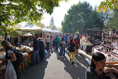 Local public and nearby villages who buy local products during the Walnut Festival