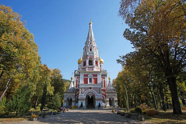 Shipka Memorial Church ou Shipka Monastery est une église orthodoxe bulgare — Photo