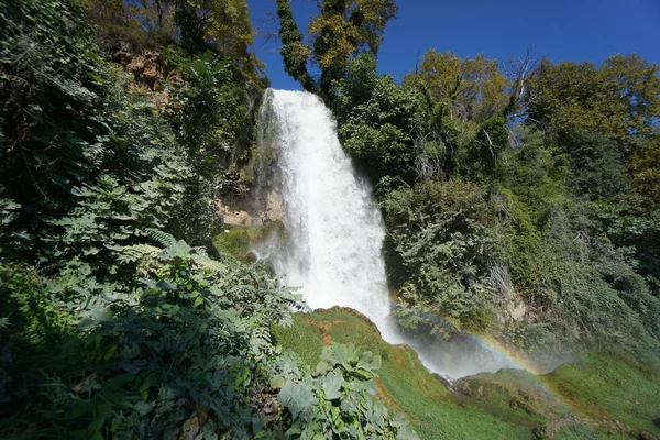 Panoramatický pohled na slavné vodopády v Edesse — Stock fotografie