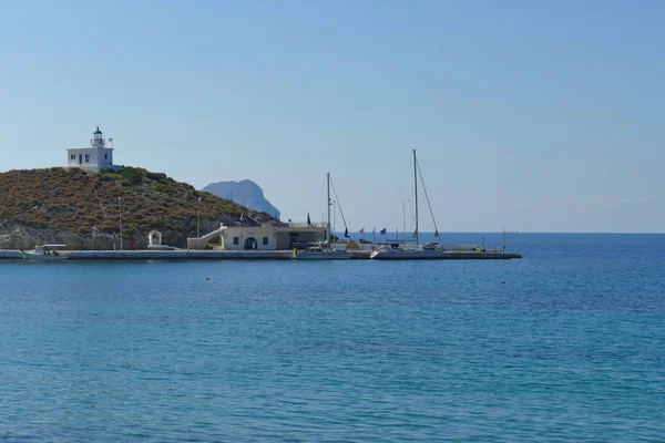 Blick auf den Hafen von Kapsali im Süden der Insel Kythira — Stockfoto