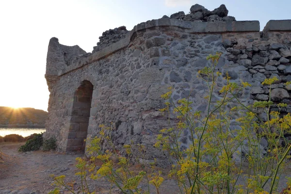 Wenecki zamek na wyspie Avlemonas, Kythera, Grecja — Zdjęcie stockowe