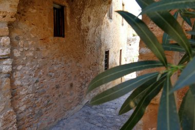 Monemvasia 'nın efsanevi kalesinin içindeki kale.