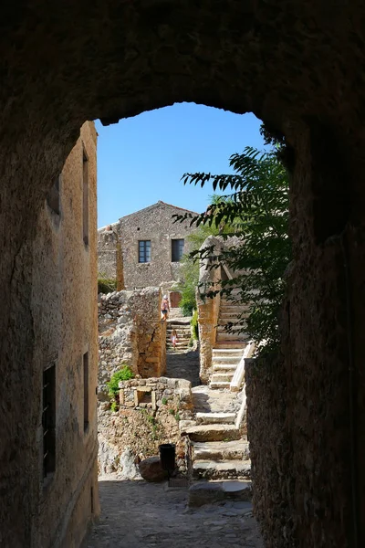 Monemvasia 'nın efsanevi kalesinin içindeki kale. — Stok fotoğraf