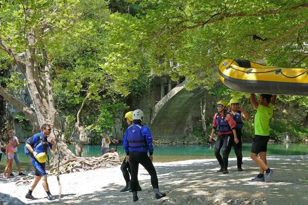 Papigo Grecia Junio 2019 Los Turistas Toman Clases Rafting Famoso — Foto de Stock