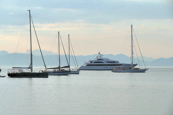 Corfu Greece June 2019 Beautiful Sailing Boats Luxury Yachts Bay — Stock Photo, Image