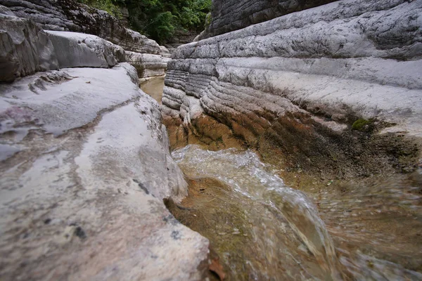 Papingo Rock Pools, are many beautiful ponds formed by the river that appear as small natural pools along the course of the water that flows in a small gorge.