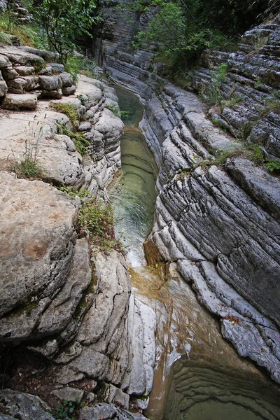 Papingo Rock Pools, are many beautiful ponds formed by the river that appear as small natural pools along the course of the water that flows in a small gorge.