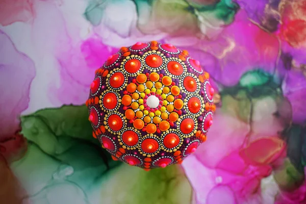 Hermoso Mandala Pintado Mano Sobre Fondo Abstracto Tinta Alcohol — Foto de Stock